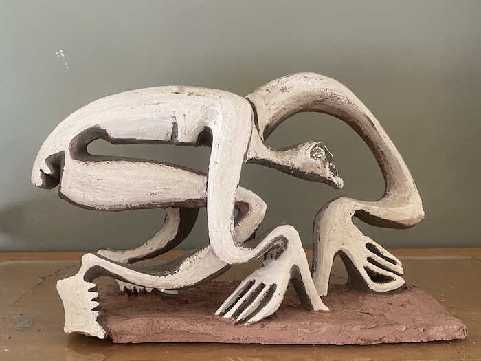 Personaje tramando algo