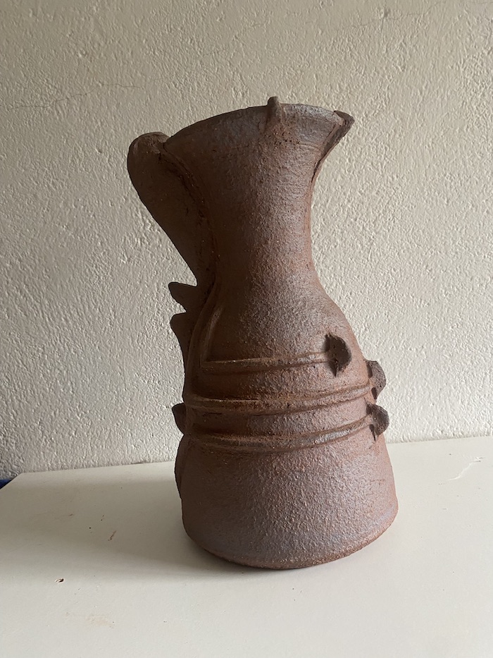 Jarrón modelado por Jaime